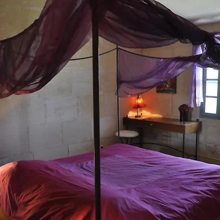 Couette-café Mas Bardouine